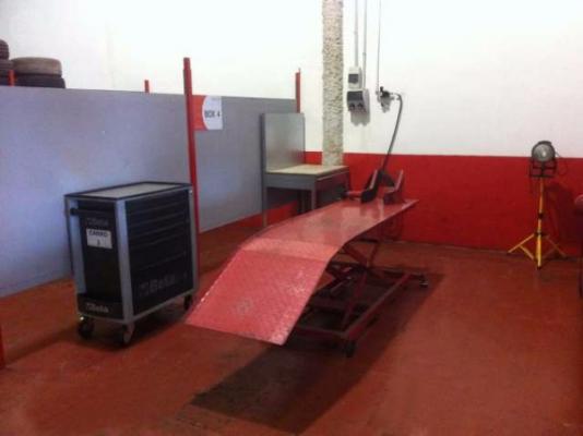 ALQUILER BOX ELEVADOR PARA MOTOS